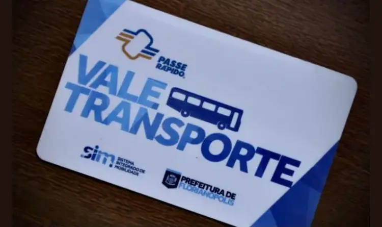 Recadastro Estudantil impacta uso do transporte público em Florianópolis Recadastro Estudantil impacta uso do transporte público em Florianópolis