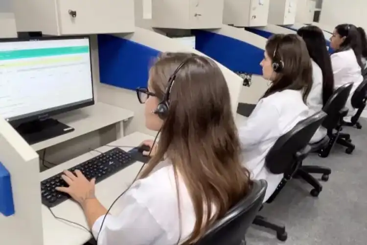 Tele Saúde de São José passa de 24 mil atendimentos e oferece consultas, orientações e renovação de receitas 24 horas, sem deslocamento. Tele Saúde de São José passa de 24 mil atendimentos e oferece consultas, orientações e renovação de receitas 24 horas, sem deslocamento.