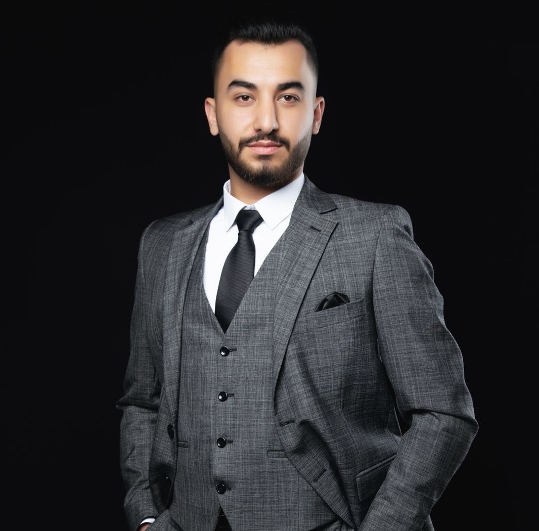 معتز دويكات