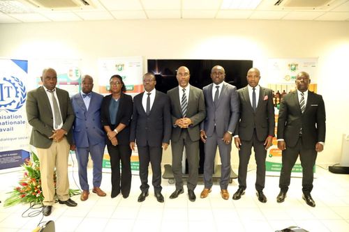 Lancement-du-Systeme-dinformation-sur-le-marche-du-travail-SIMT.jpg
