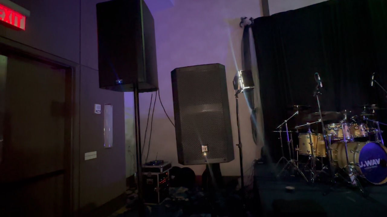 DE8174EE-7F83-4EB4-AC7B-177383D90314.poster_h84rfg