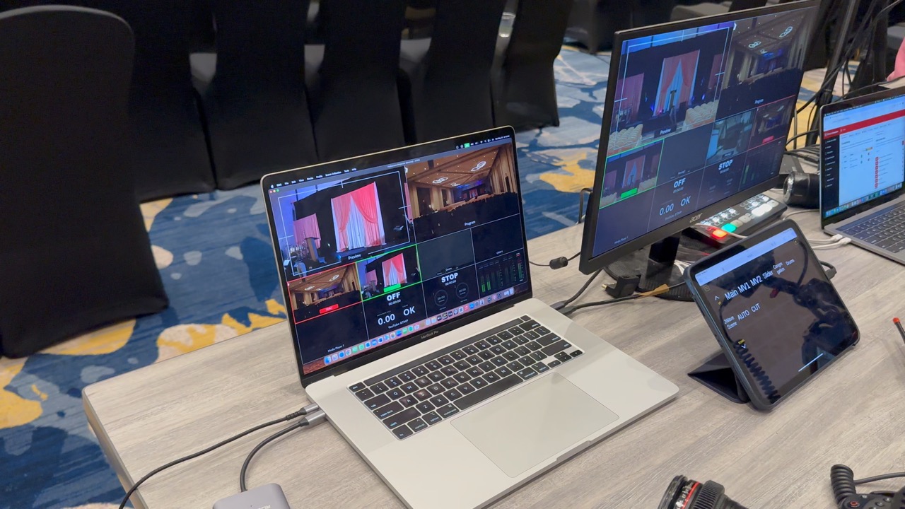 7302C880-25E0-49A0-A944-C2CA6233E8F5.poster_zrkouw