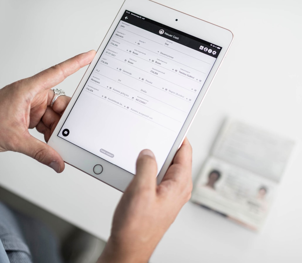 CheckIn mit moderner Hotelsoftware für Hotelgäste