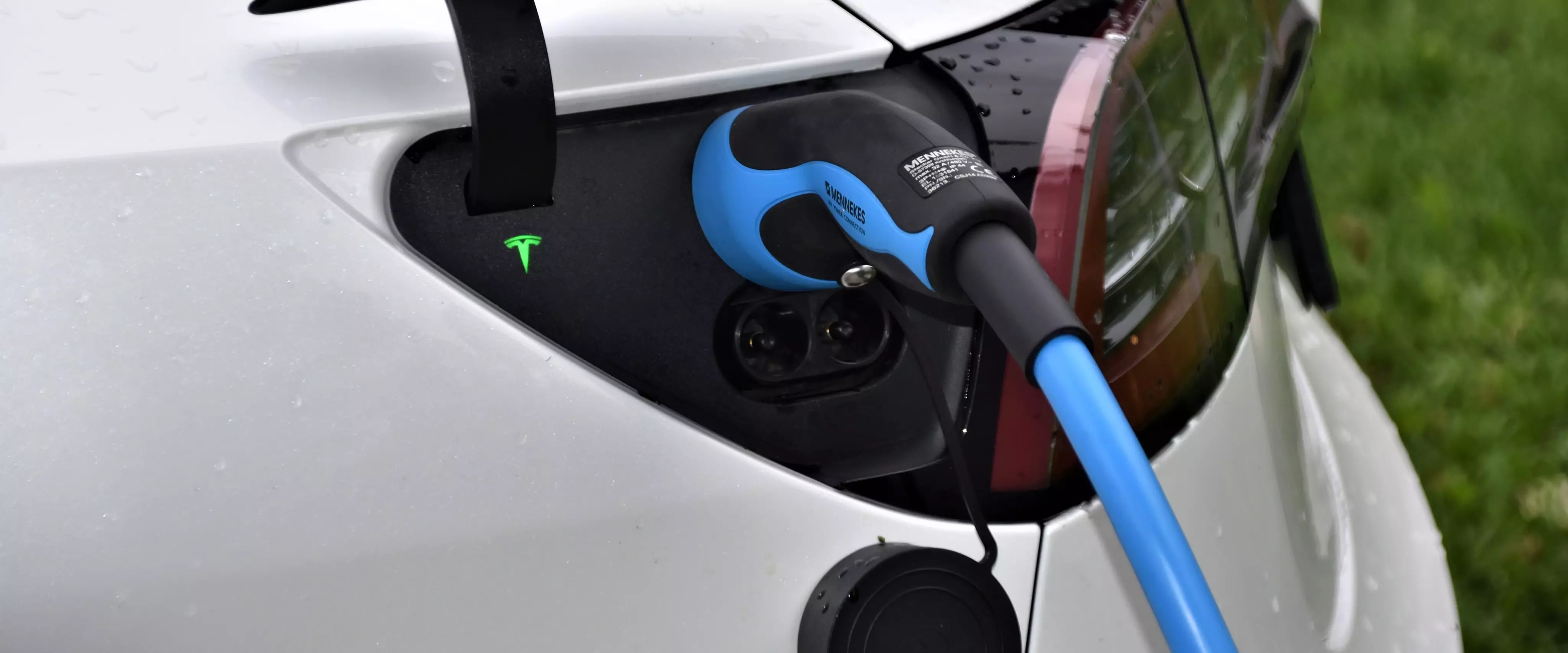 Ladevorgang eines Elektroautos