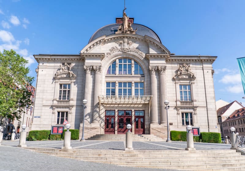 Das prachtvolle Stadttheater in Fürth.