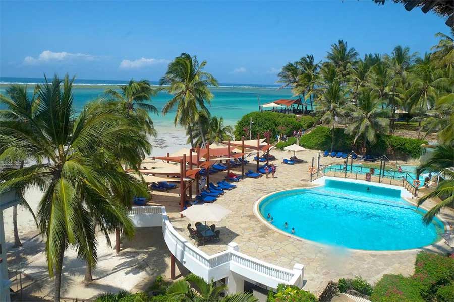 Moored seven kilometers north of Mombasa city center, Voyager Beach Resort's ideal berth provides visitors with easy access to a wide range of historical, sports, and cultural activities, ensuring a great Kenya holiday package.
