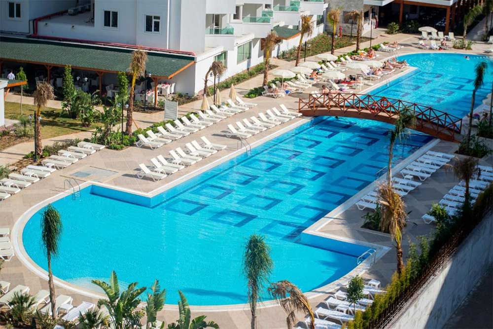 Take use of some of the facilities available during your stay, such as a concierge and room service, while enjoying your Quintrip Turkey family package. Guests at Wyndham Garden Lara are also invited to use the on-site pool and complimentary breakfast. There is free parking for those coming by vehicle.