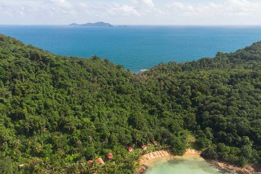 Traditional and modern Thai coastal scenery