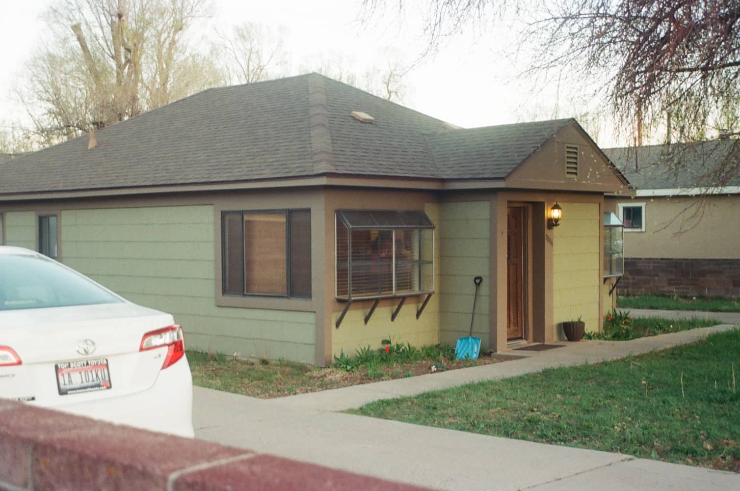 film/0002-0002115900/000211590031_rc9tdq