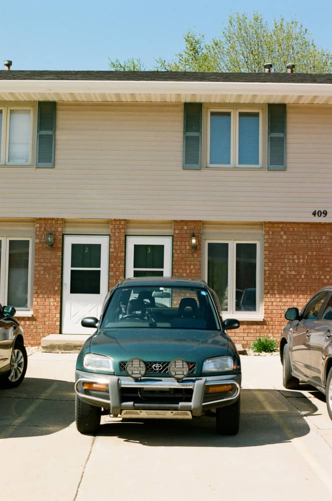 film/0006-0005576600/000557660004_yzwvfw