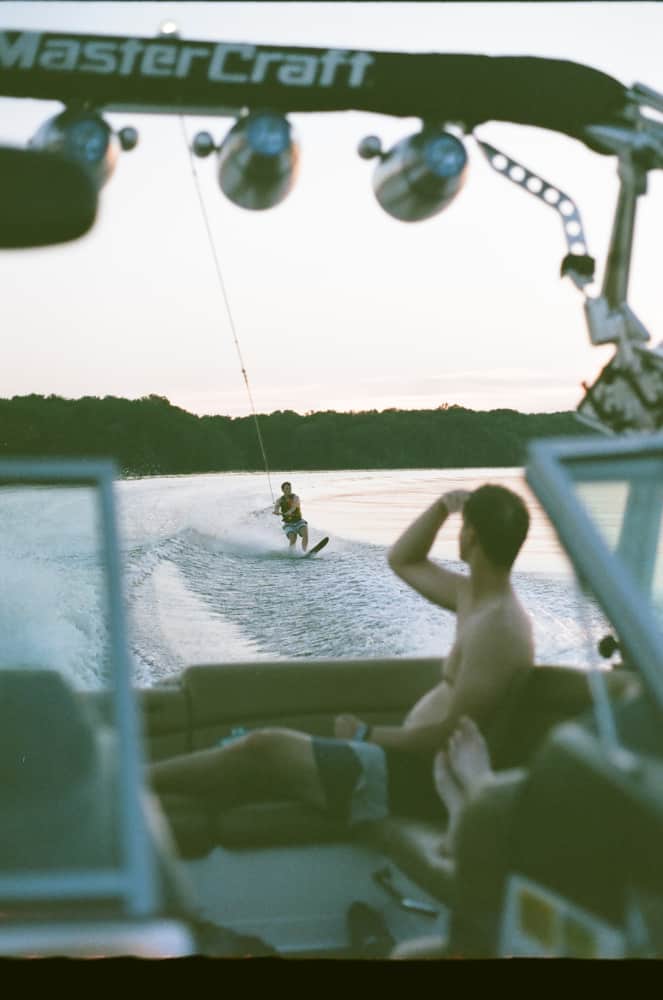 film/0007-0002721900/000272190001_ep4fbx