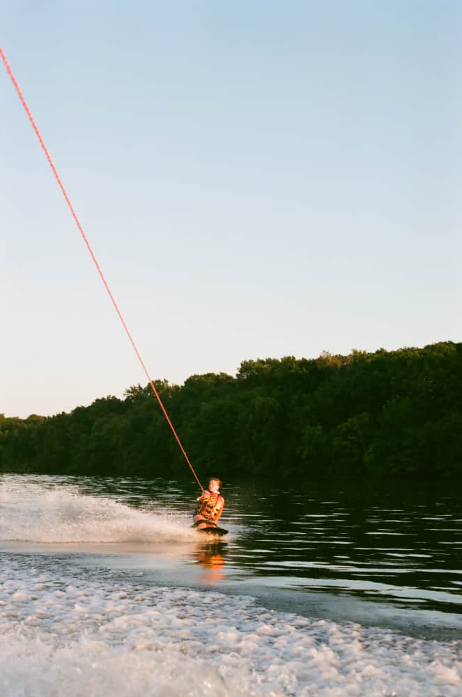 film/0007-0002721900/000272190008_zkhwx2