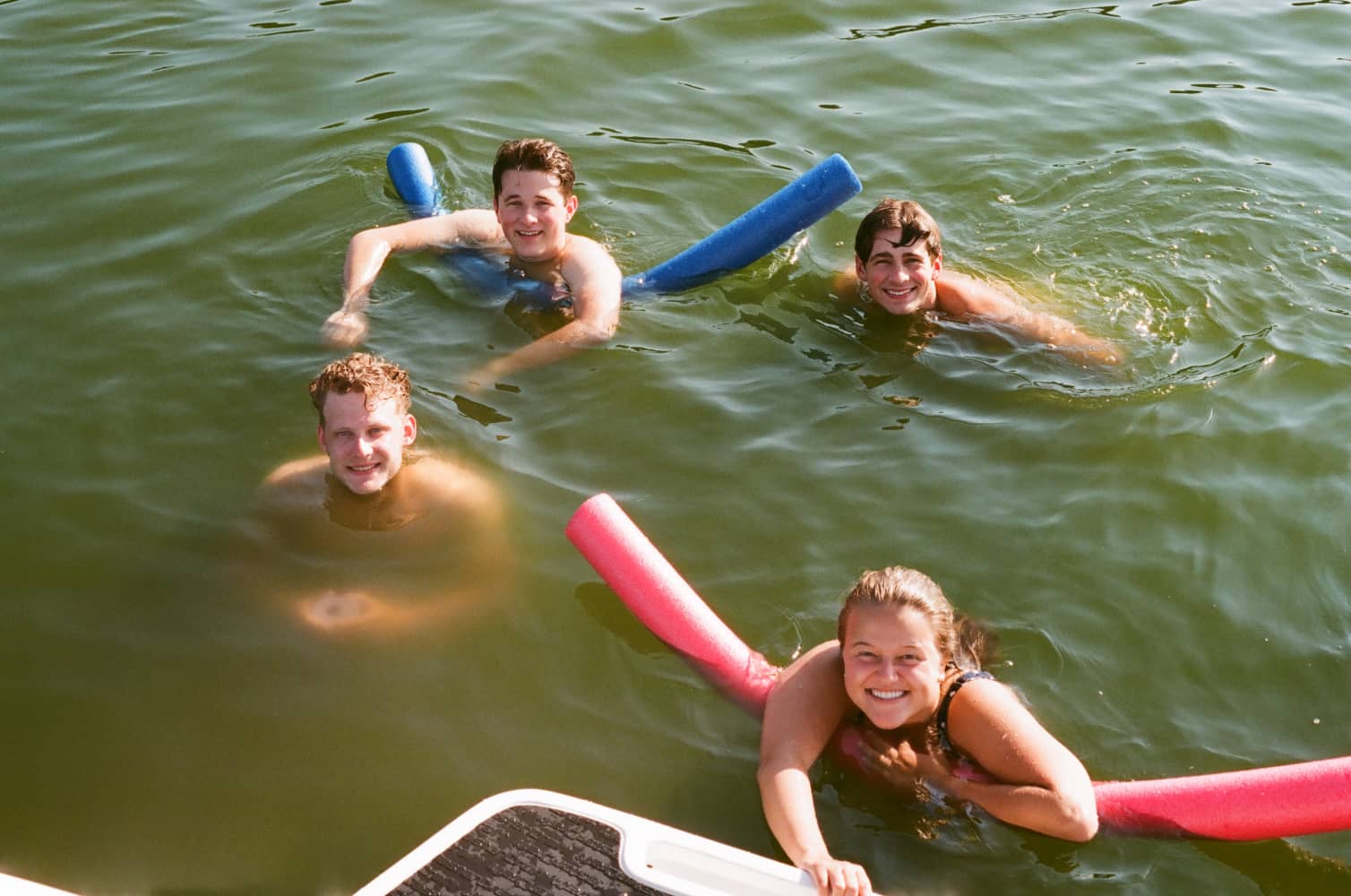 film/0007-0002721900/000272190029_tm6c2h