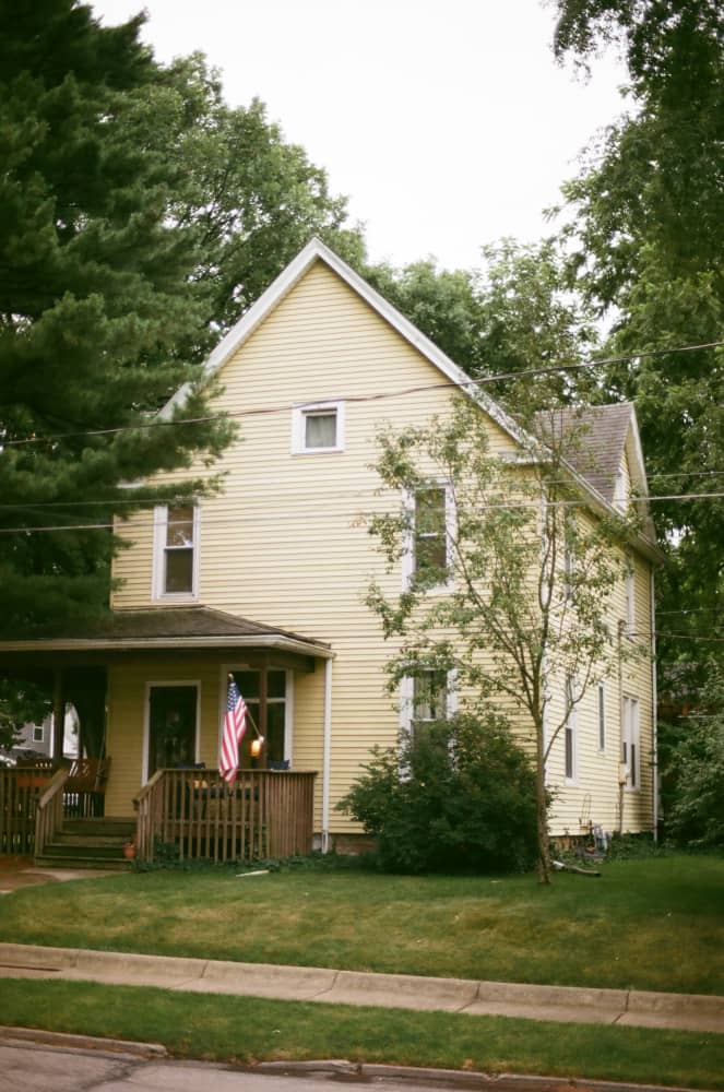 film/0008-0002722100/000272210037_ygj5la