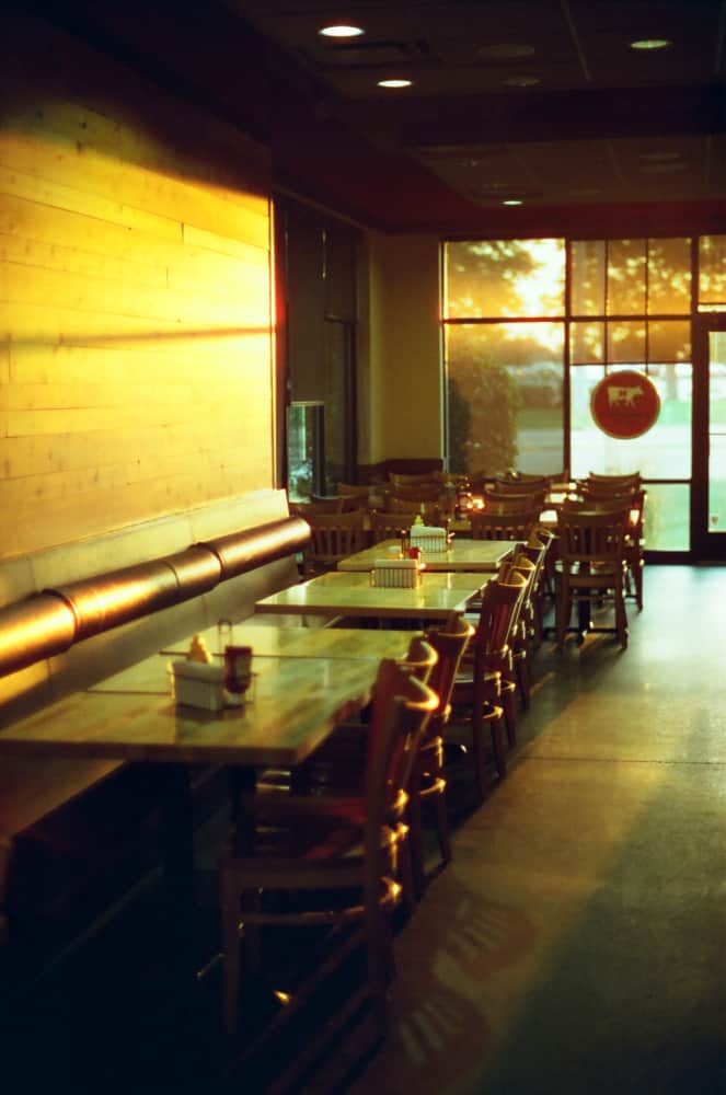 film/0010-0005227000/000522700033_lllybg