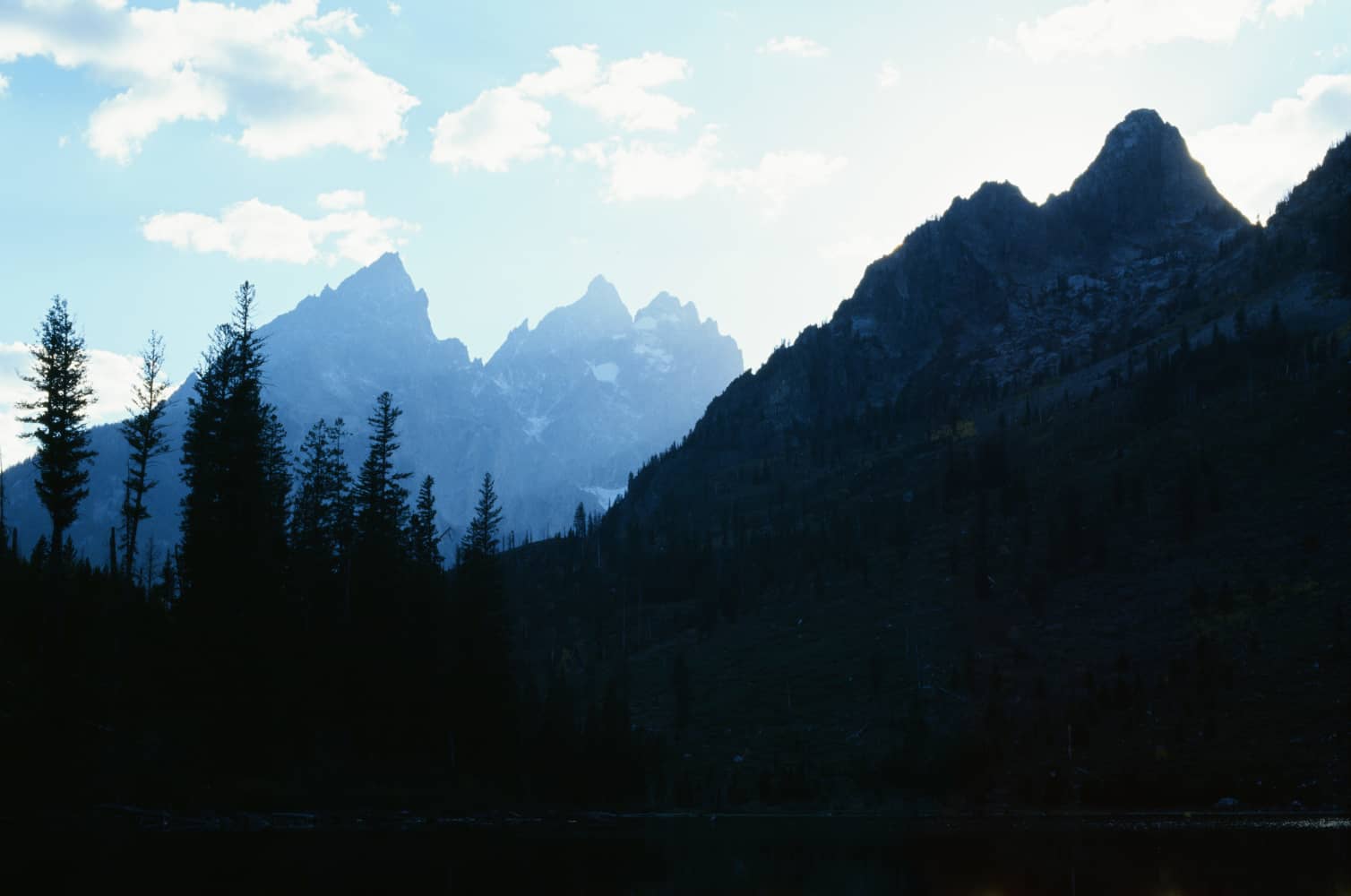 film/0012-00007651700/000765170031_ewyxd1