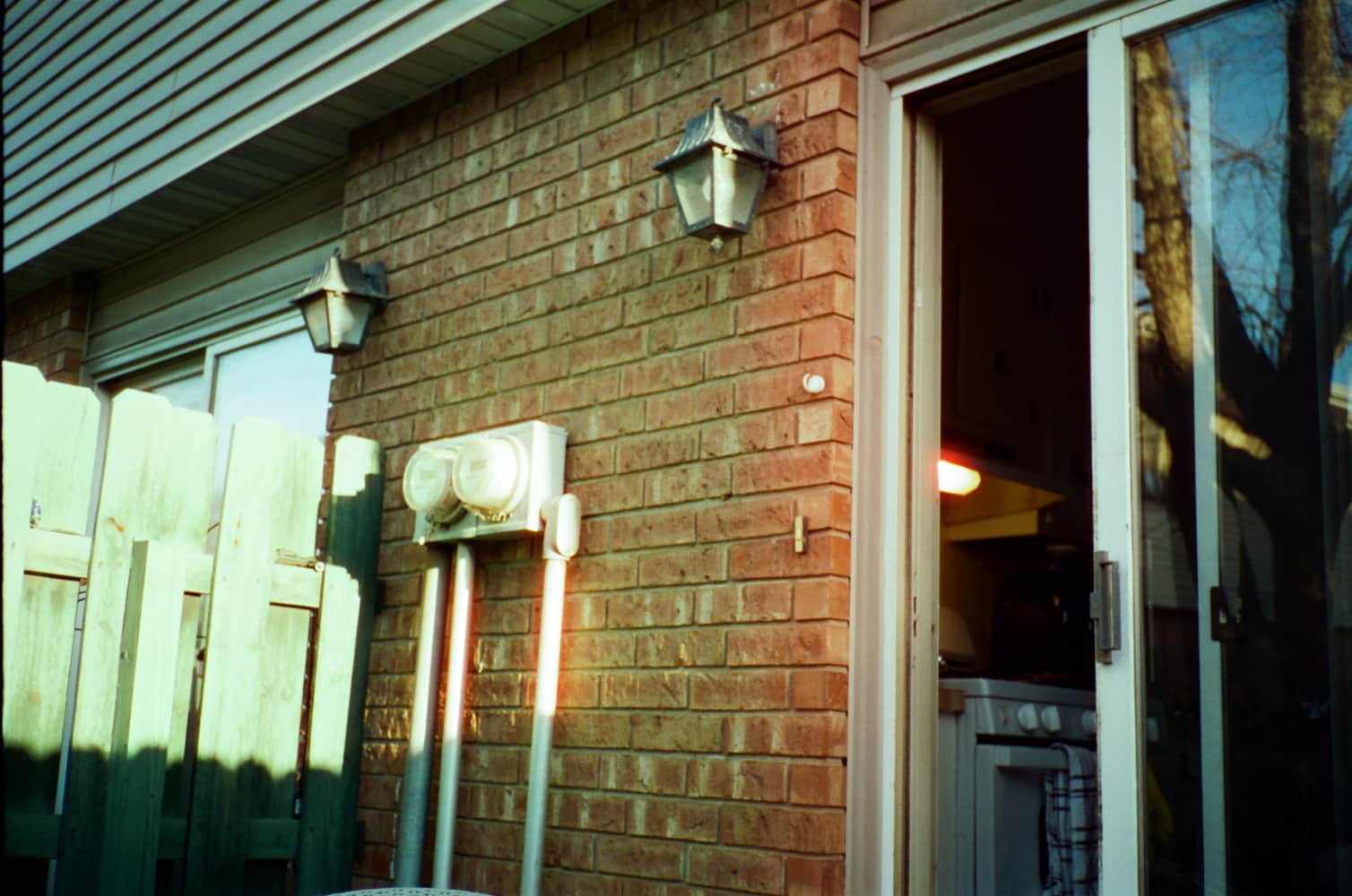 film/0016-0003104800/000310480017_lwveck