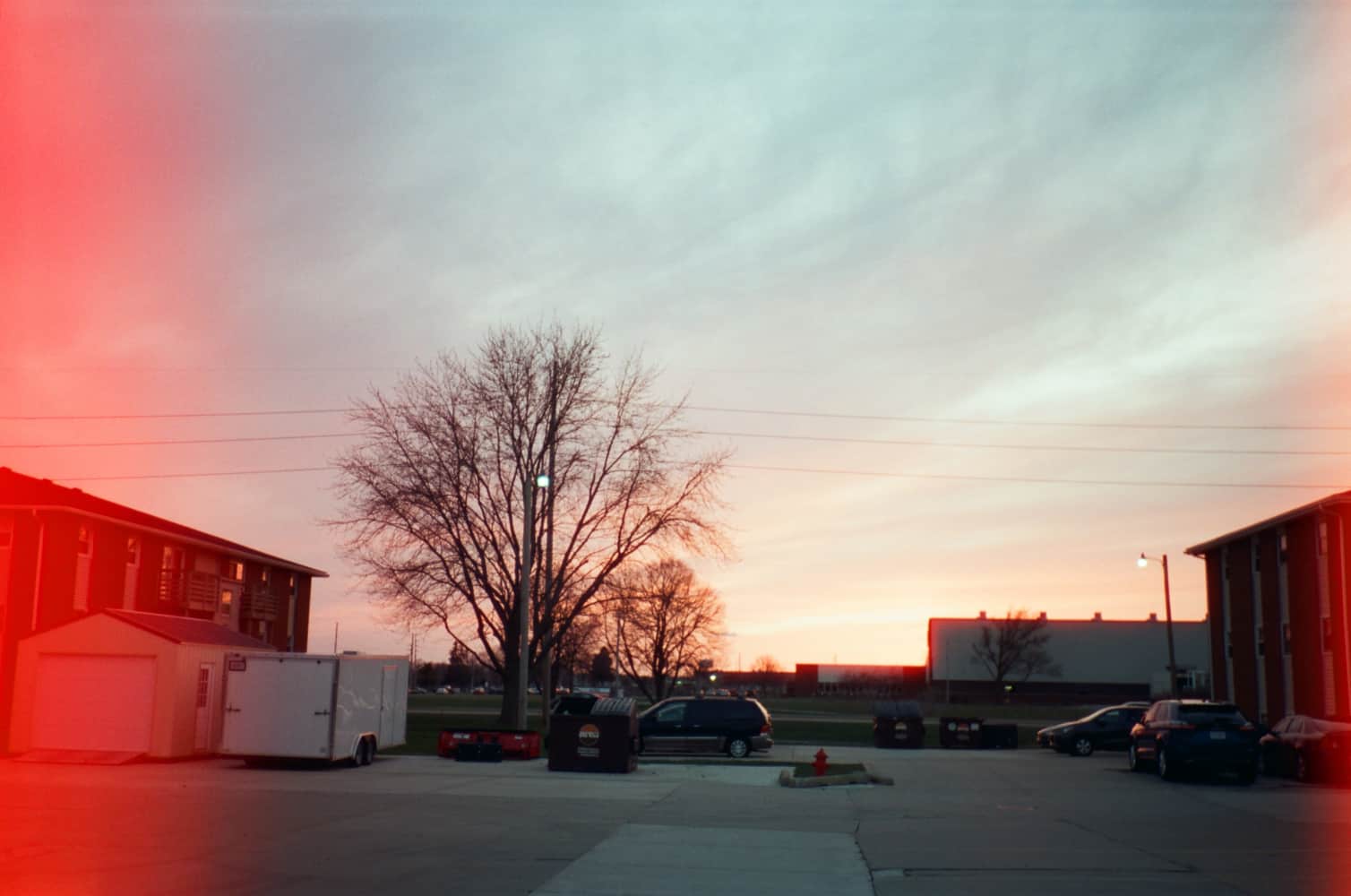 film/0016-0003104800/000310480024_xqxymc