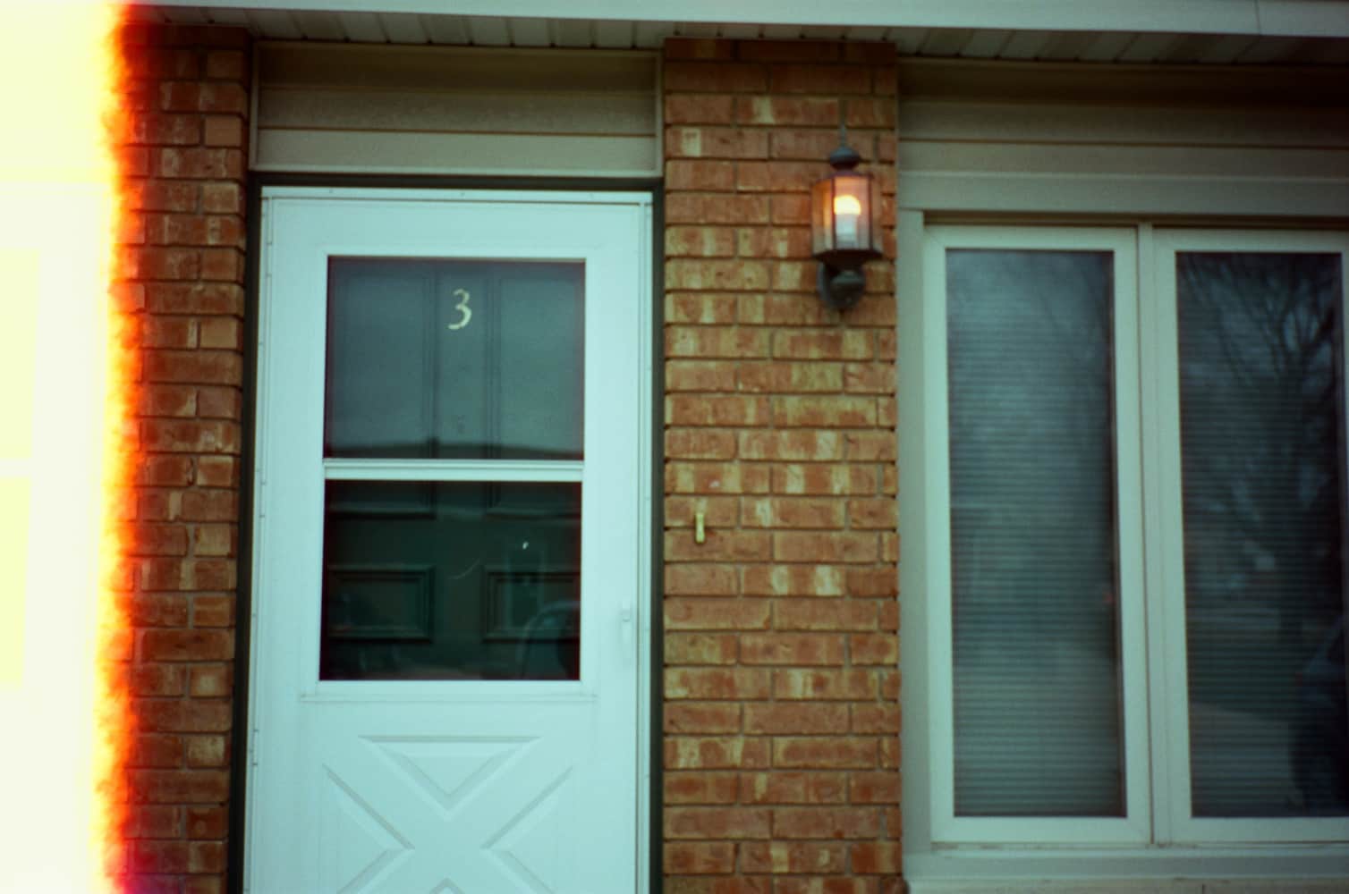 film/0016-0003104800/000310480040_nwdqyl