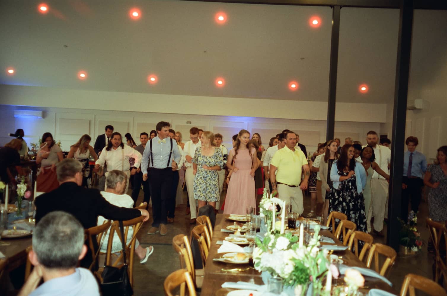 film/0018-0003265100/000326510029_zp7old