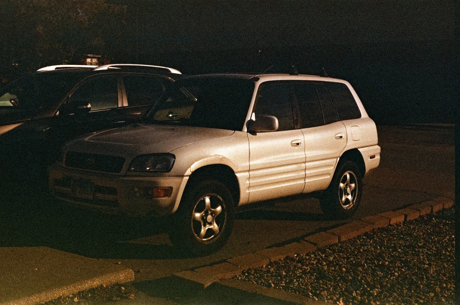 film/0022-0000602000/000060200015_os7fbe