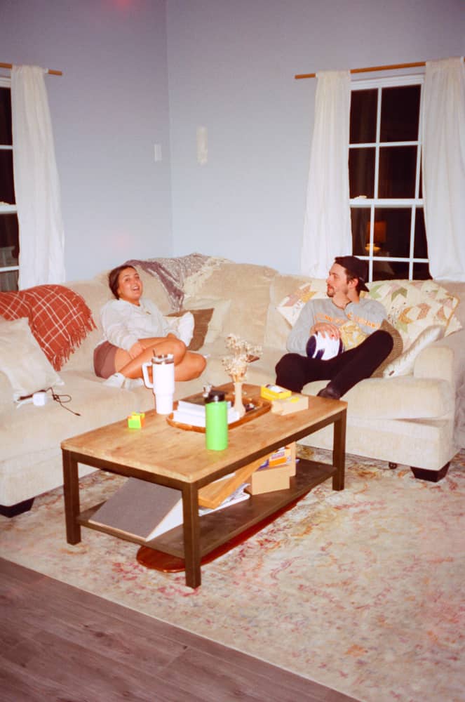 film/0023-0000602100/000060210010_ob3ksy