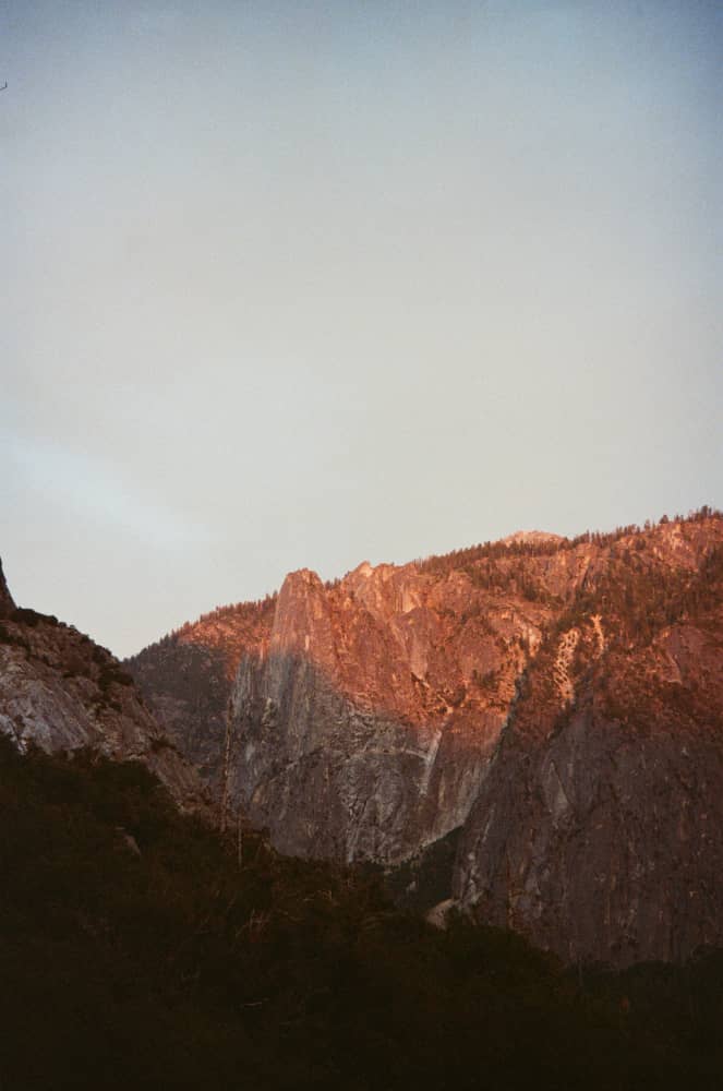 film/0024-0009886700/000988670007-edited_pfr7ky