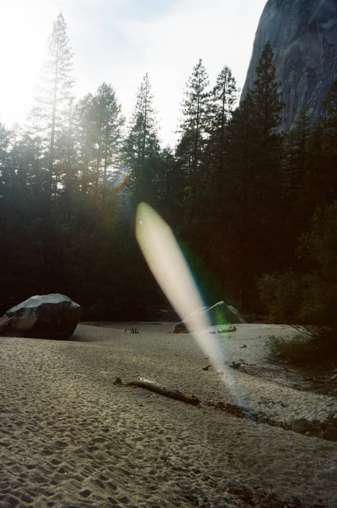 film/0024-0009886700/000988670015-edited_cekh4o