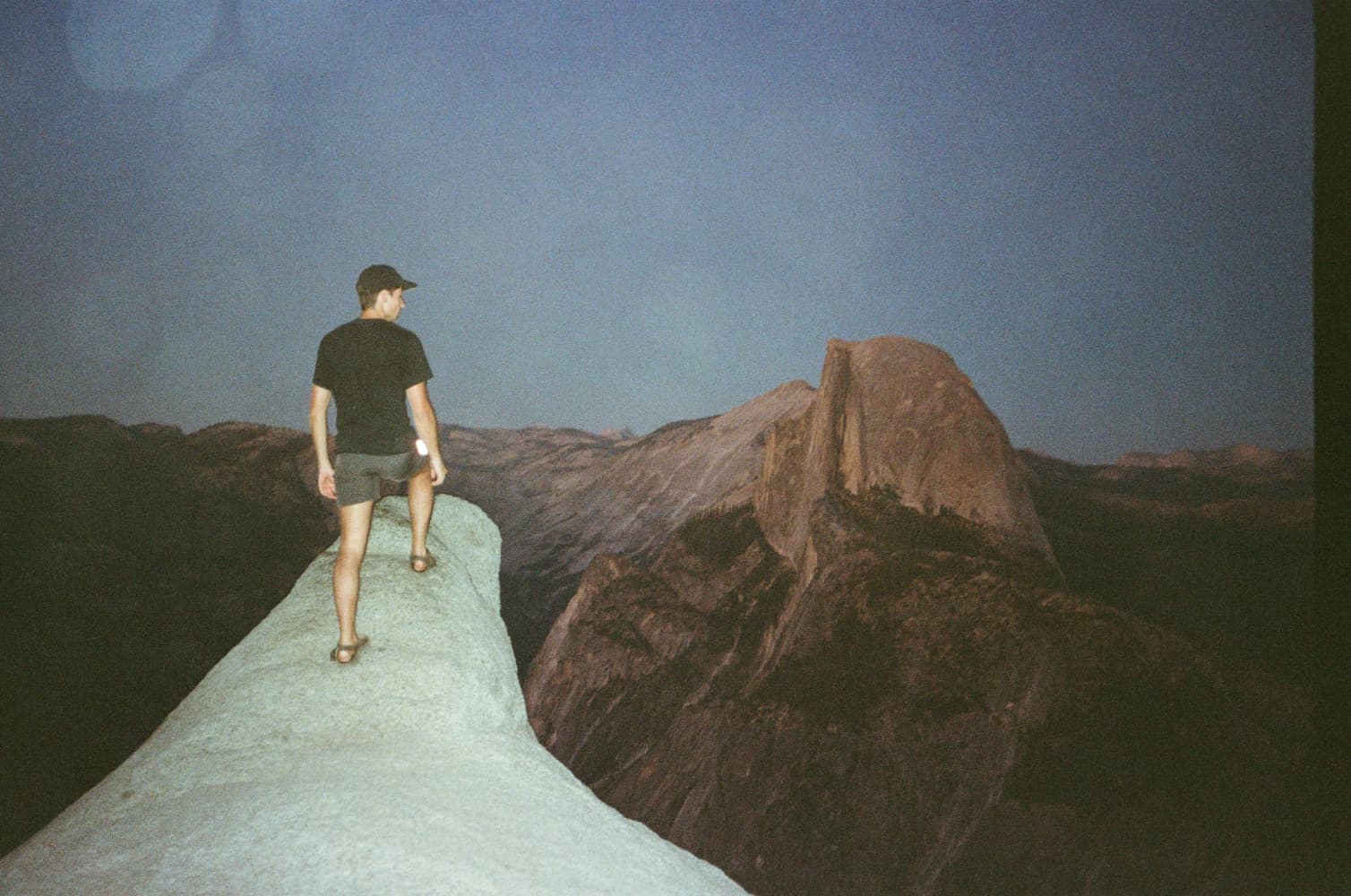 film/0025-0009886900/000988690014_iuufpa