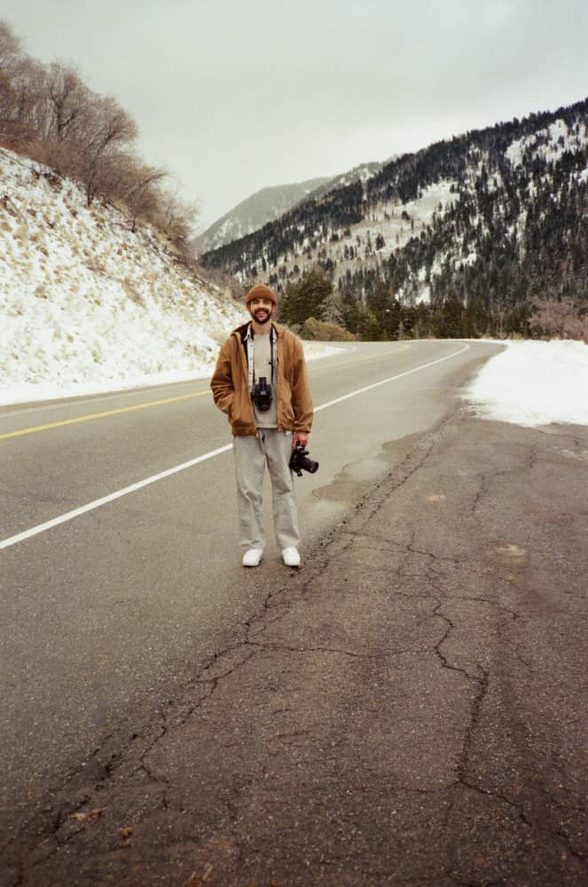 film/00255-0005172000/000517200024-edited_rs0jva