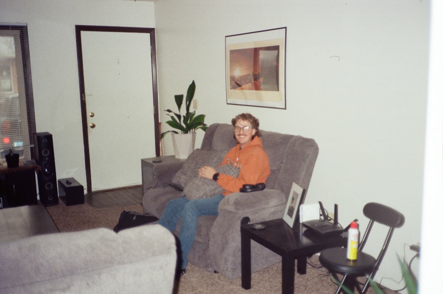 film/00255-0005172000/000517200026_l37b3c