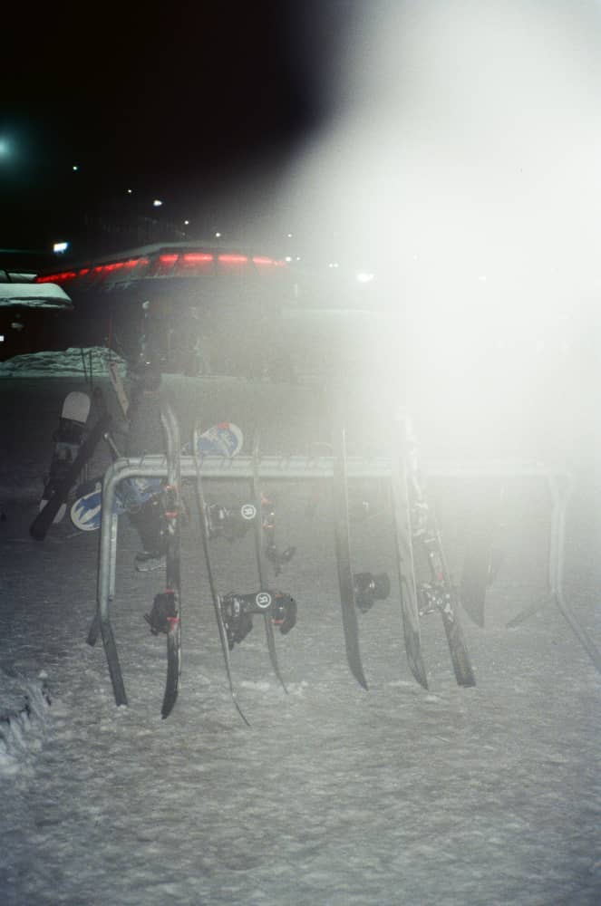 film/0026-0009886800/000988680029-edited_sqxwbd