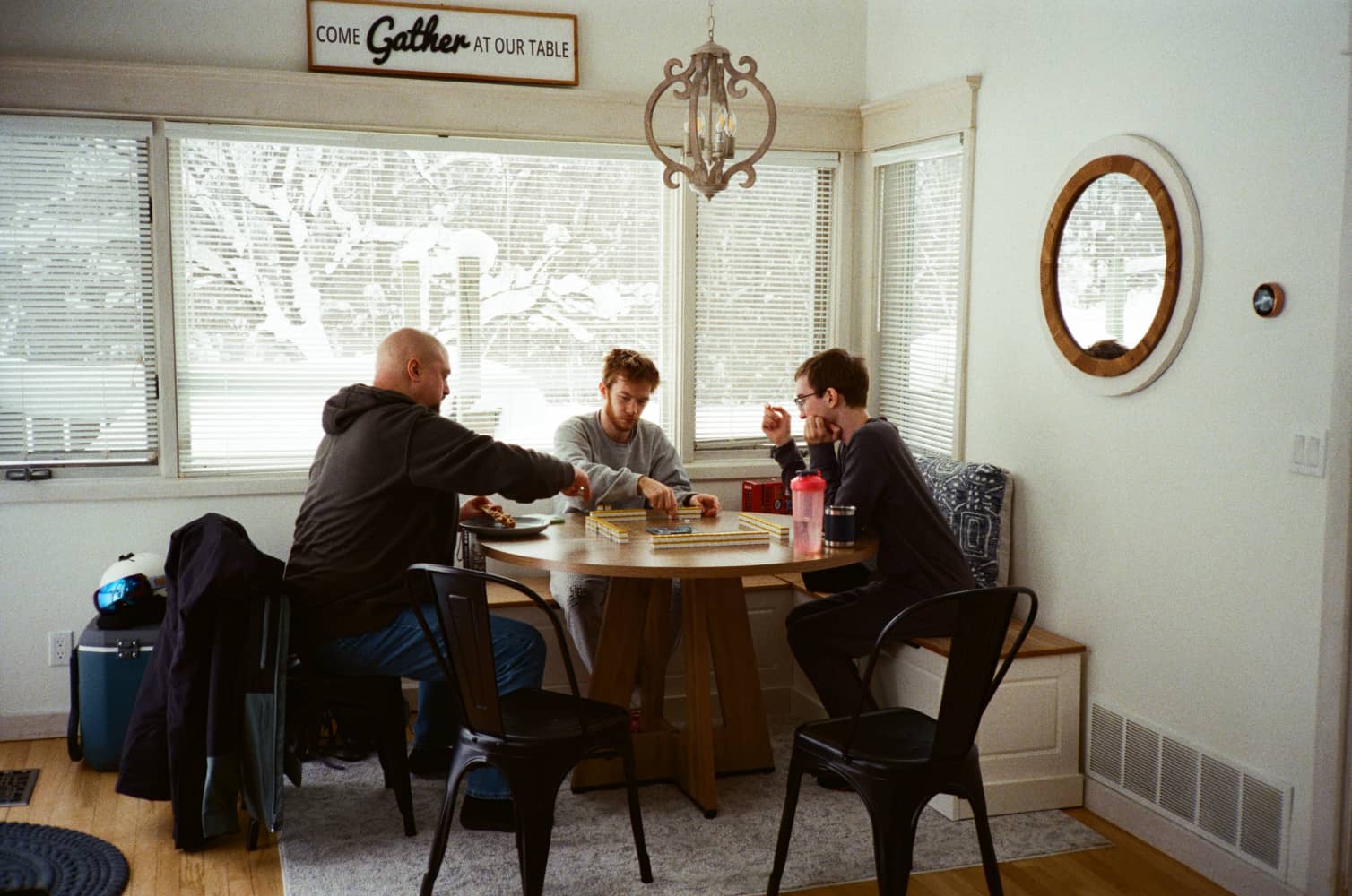 film/0026-0009886800/000988680033_qe1oyy