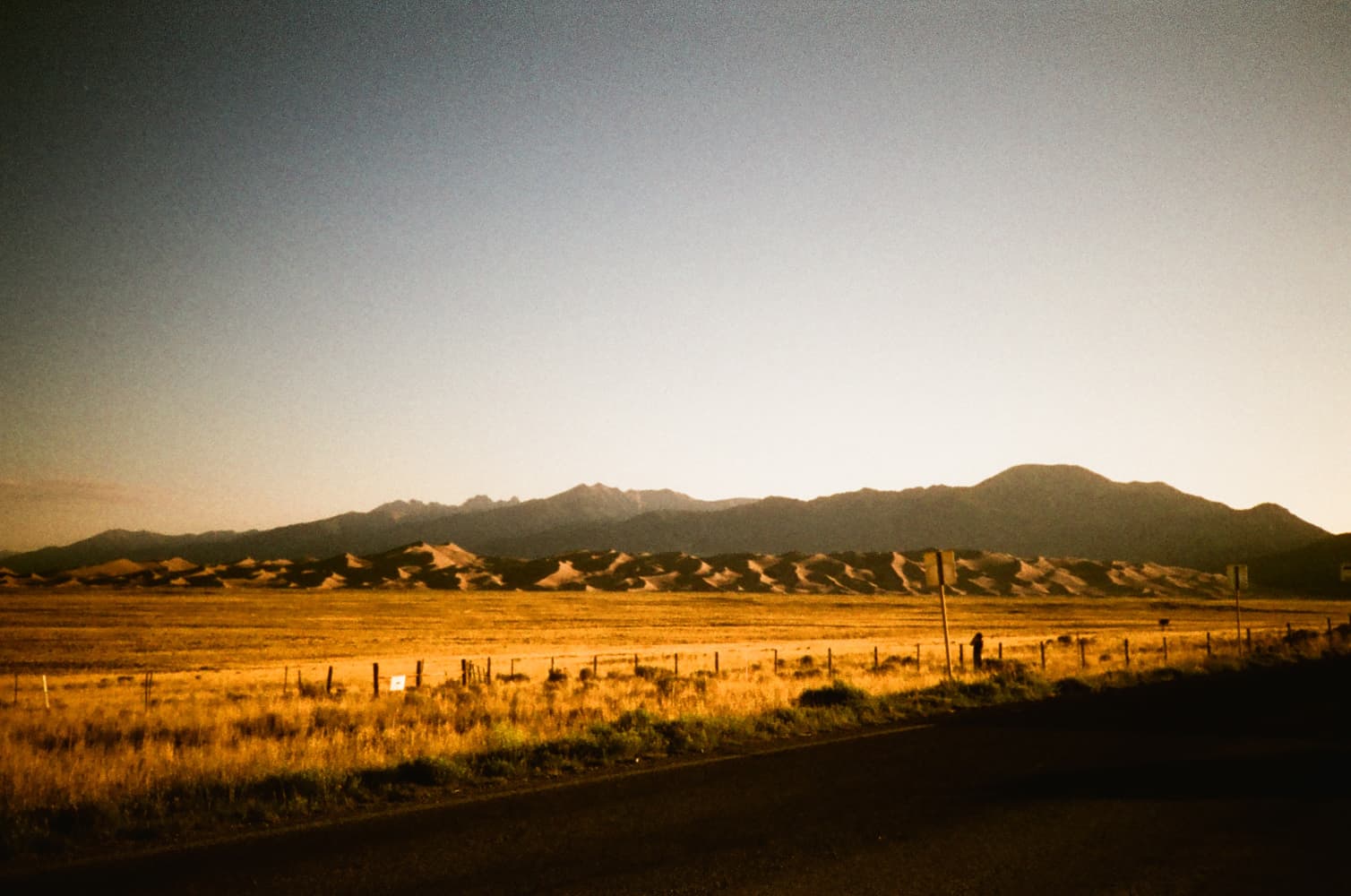 film/0028-0000933500/000093350031_z6kzx9