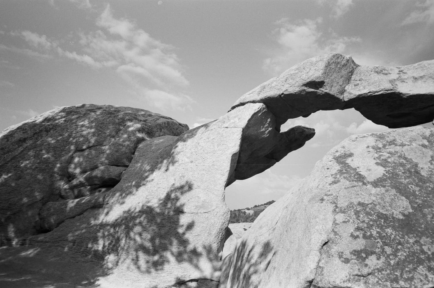 film/0030-0000610700/000061070004_w7ly5z