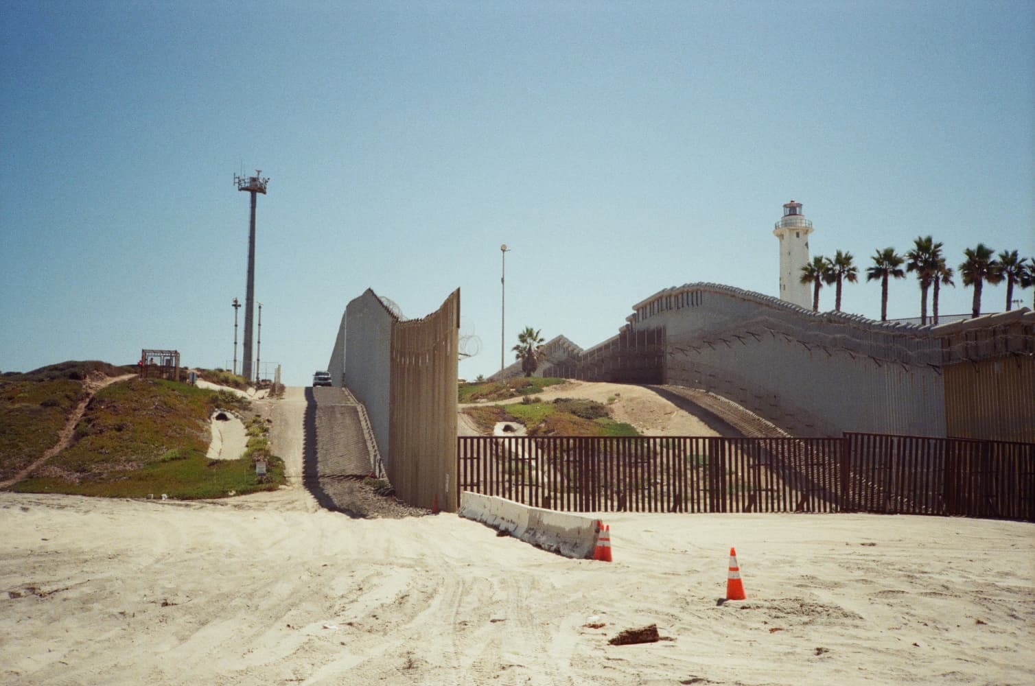 film/0034-0005171900/000517190019_ylnn52