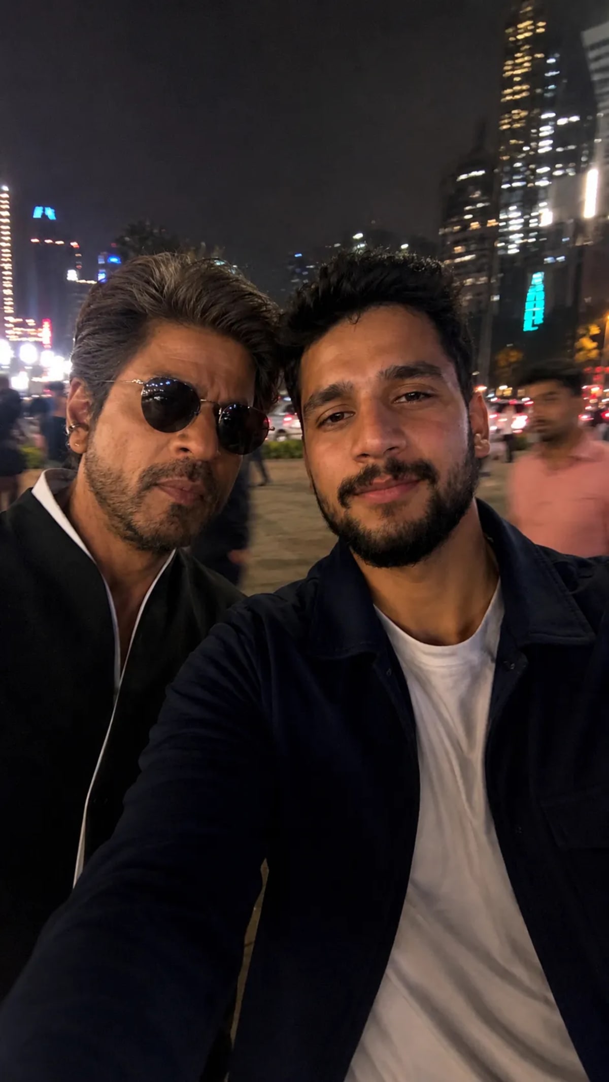 City night selfie with any celebrity