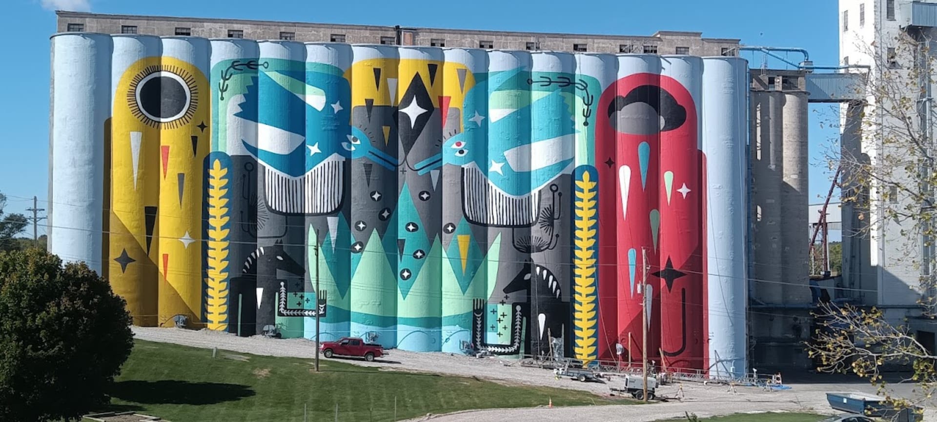 Starseed Silo Mural