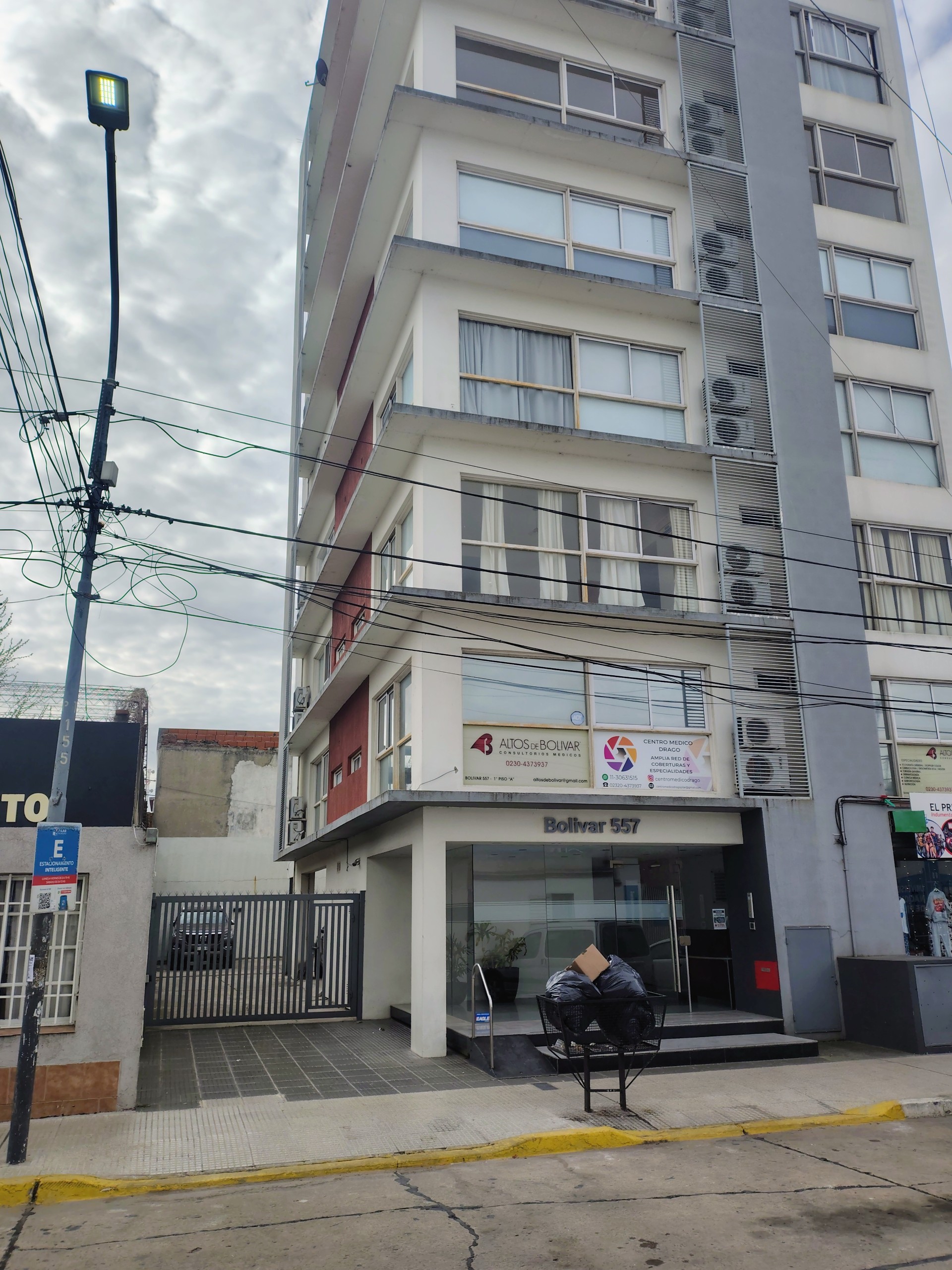 ALQUILER DOS AMBIENTES BOLIVAR 557 CENTRO PILAR