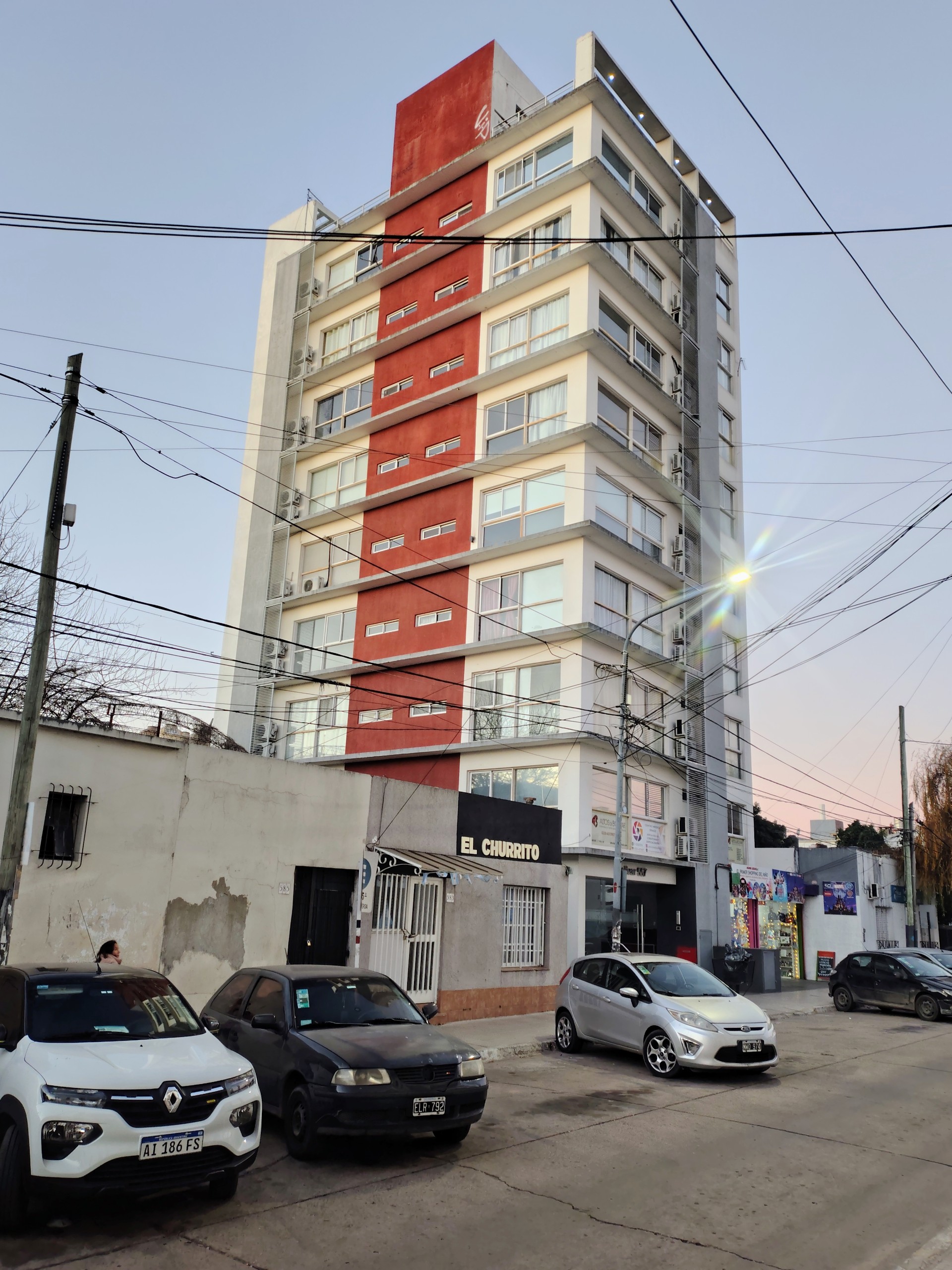 ALQUILER DOS AMBIENTES