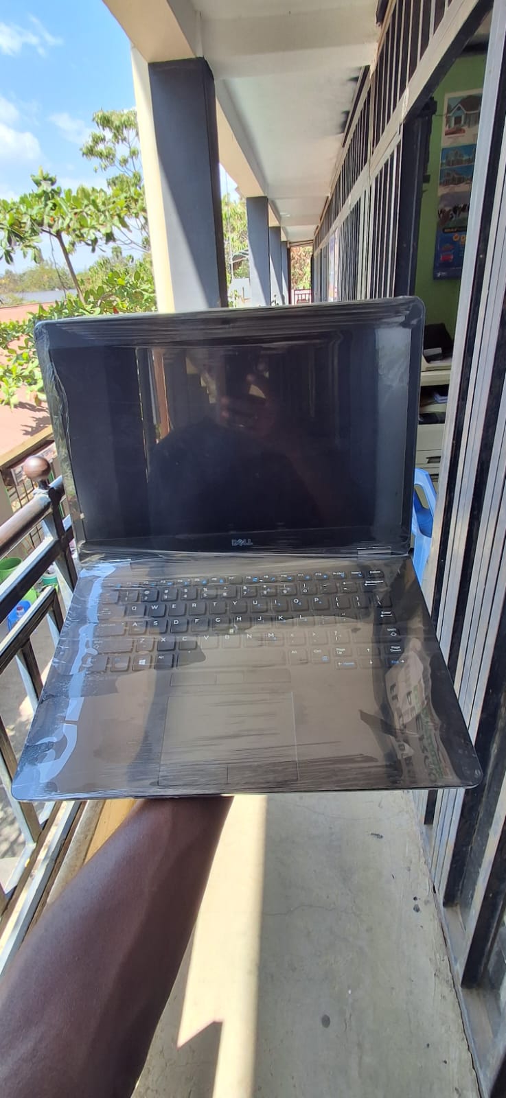 Dell Latitude e7272