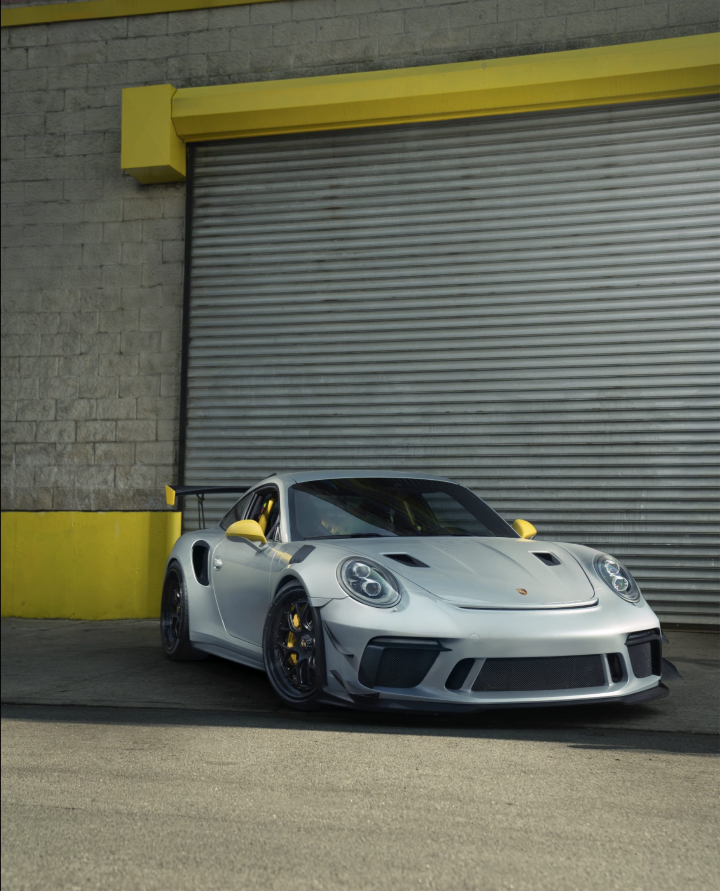 Porsche thumbnail 5