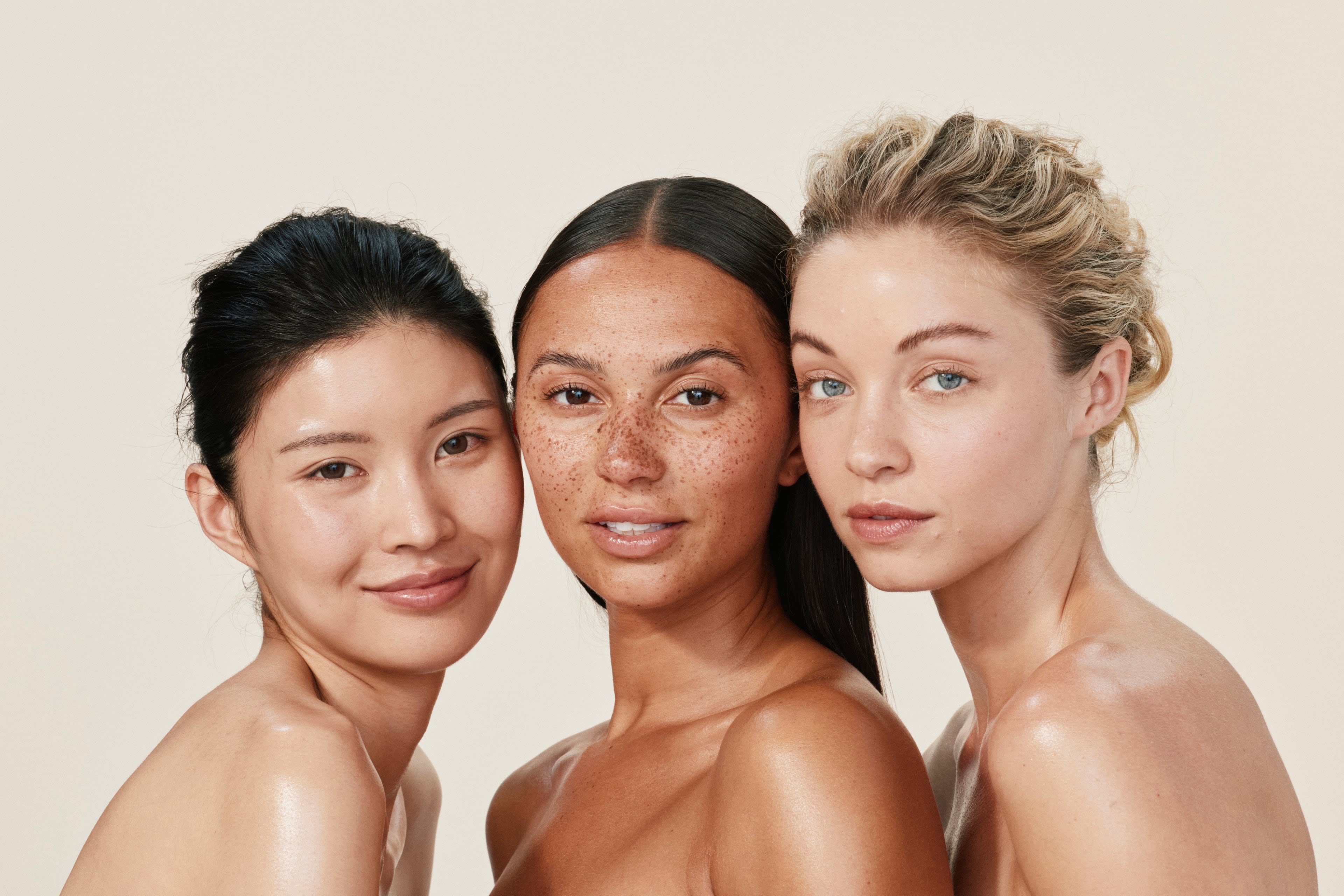 Neutrogena beauty campaign retouching - Before
