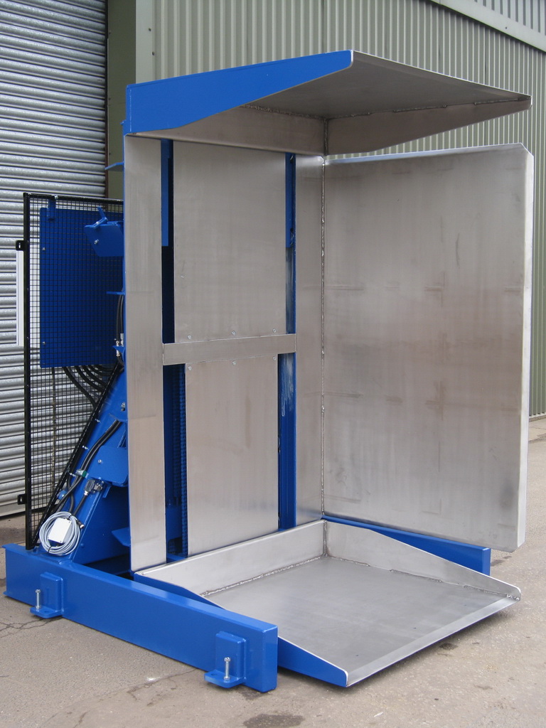A robust pallet changer designed for high-throughput in an industrial setting