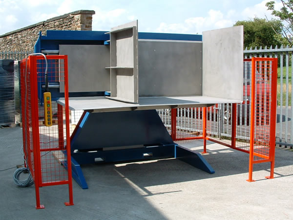 A pallet inverter supplier showcasing the machine's heavy-duty construction and reliability.