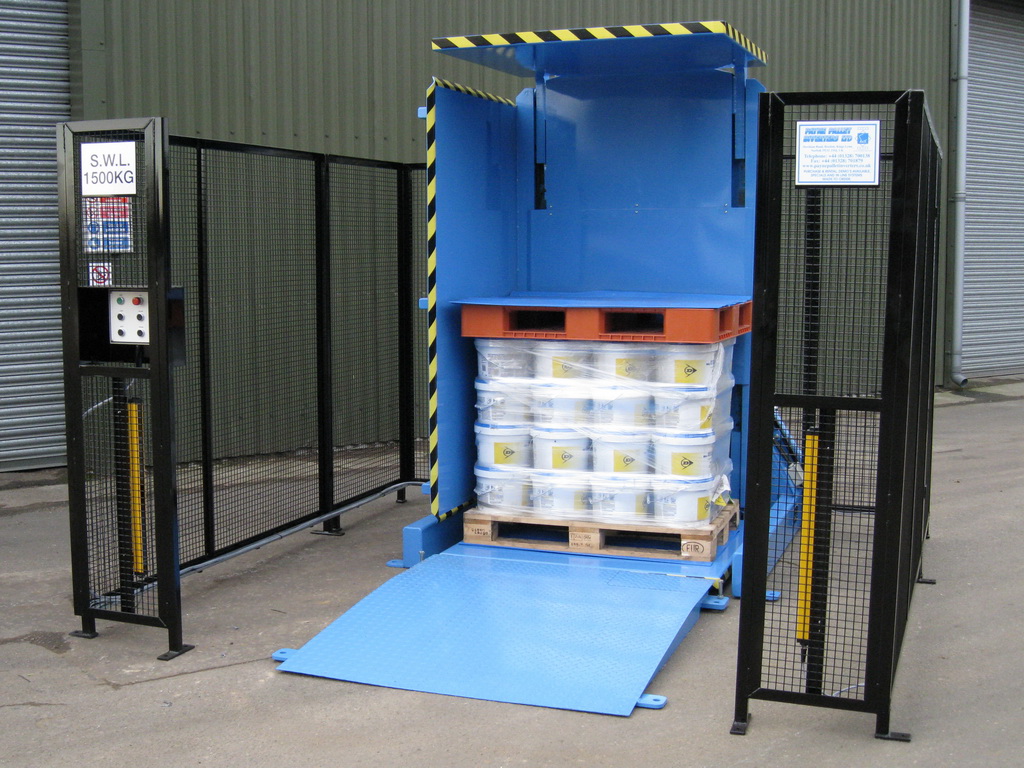 An automated pallet changer integrated into a conveyor system, reducing downtime.