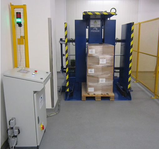 A diagram showing the role of AI in optimizing pallet changer performance, representing proactive maintenance.