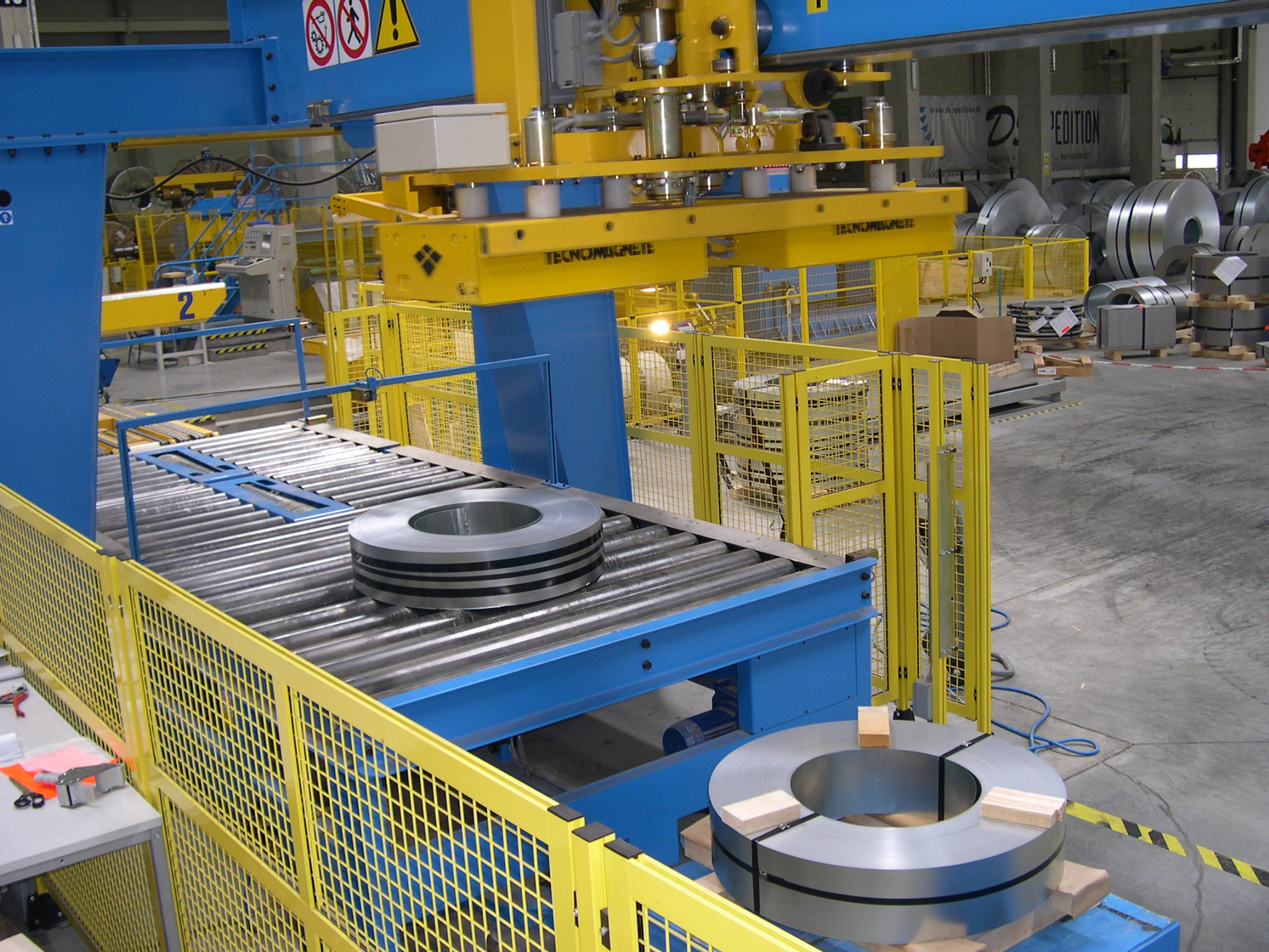 VCI Film Protecting Wrapping Machine For Aluminum Coils