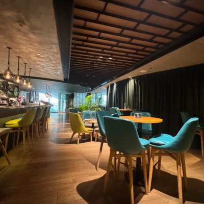 Alibi – Wine Dine Be Social