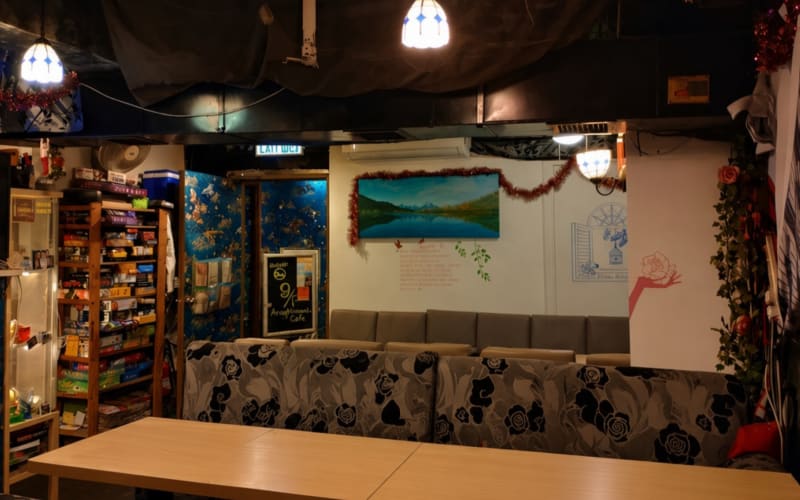 AnyMomentCafé
